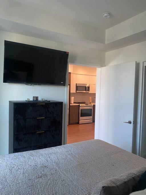 Appartamento Relax On Wilshire With A View Los Angeles Esterno foto